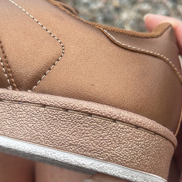 Bronze Adidas superstars - Picture 6 of 8
